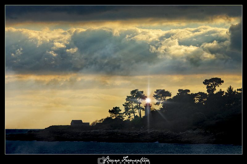PHOT1020
