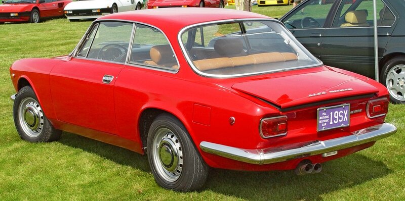 1969-Alfa-Romeo-GT-Veloce-Red-Rear-Angle-st