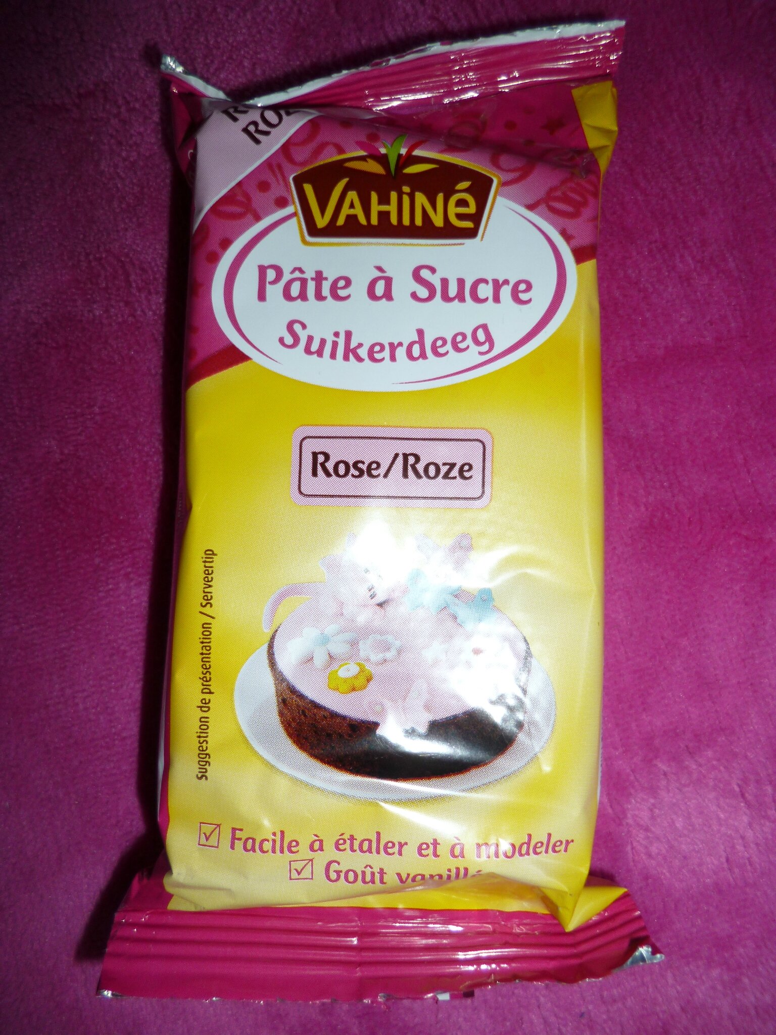 Pâte à sucre blanche, Vahiné (250 g)