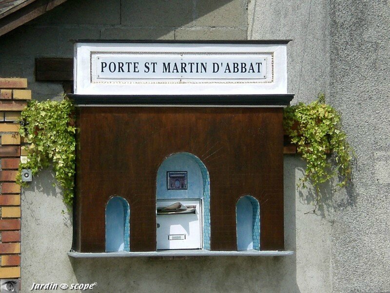 Boite aux lettres de St Martin d'Abbat