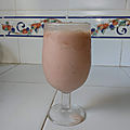 Milkshake de fraises à la mangue 