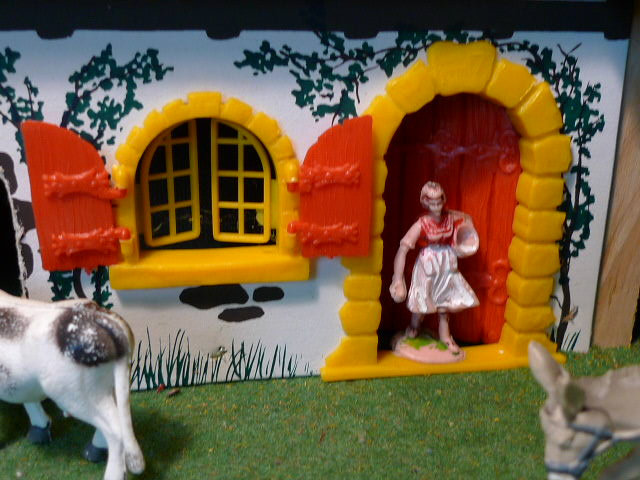 Une ferme miniature vintage ! Un joli jouet avec ses personnages et animaux  - Loulou et Gaga