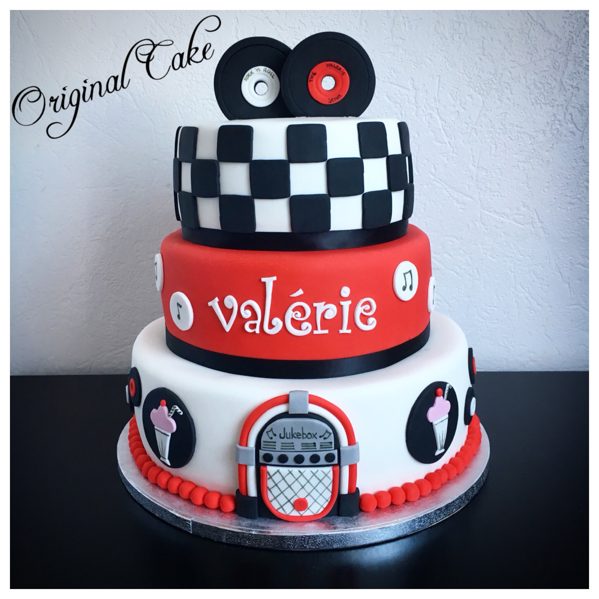 Piece Montee Theme Annees 50 Original Cake