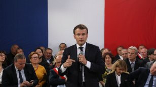 macron_corse