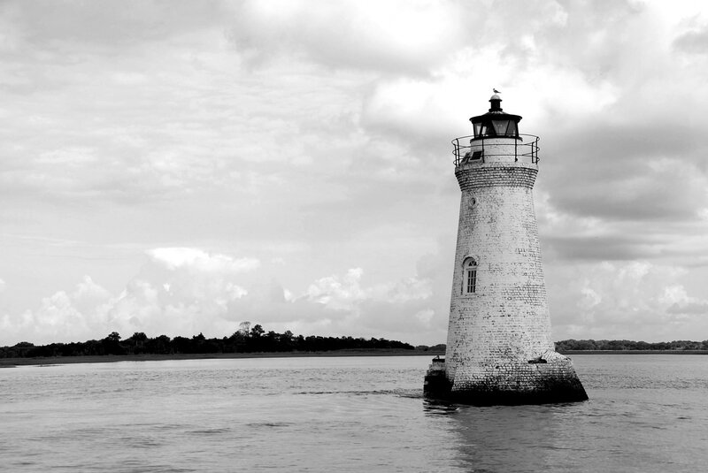cockspur-island-lighthouse-1470315611AoK