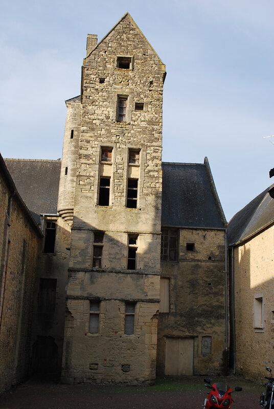 16-Dom Normandie