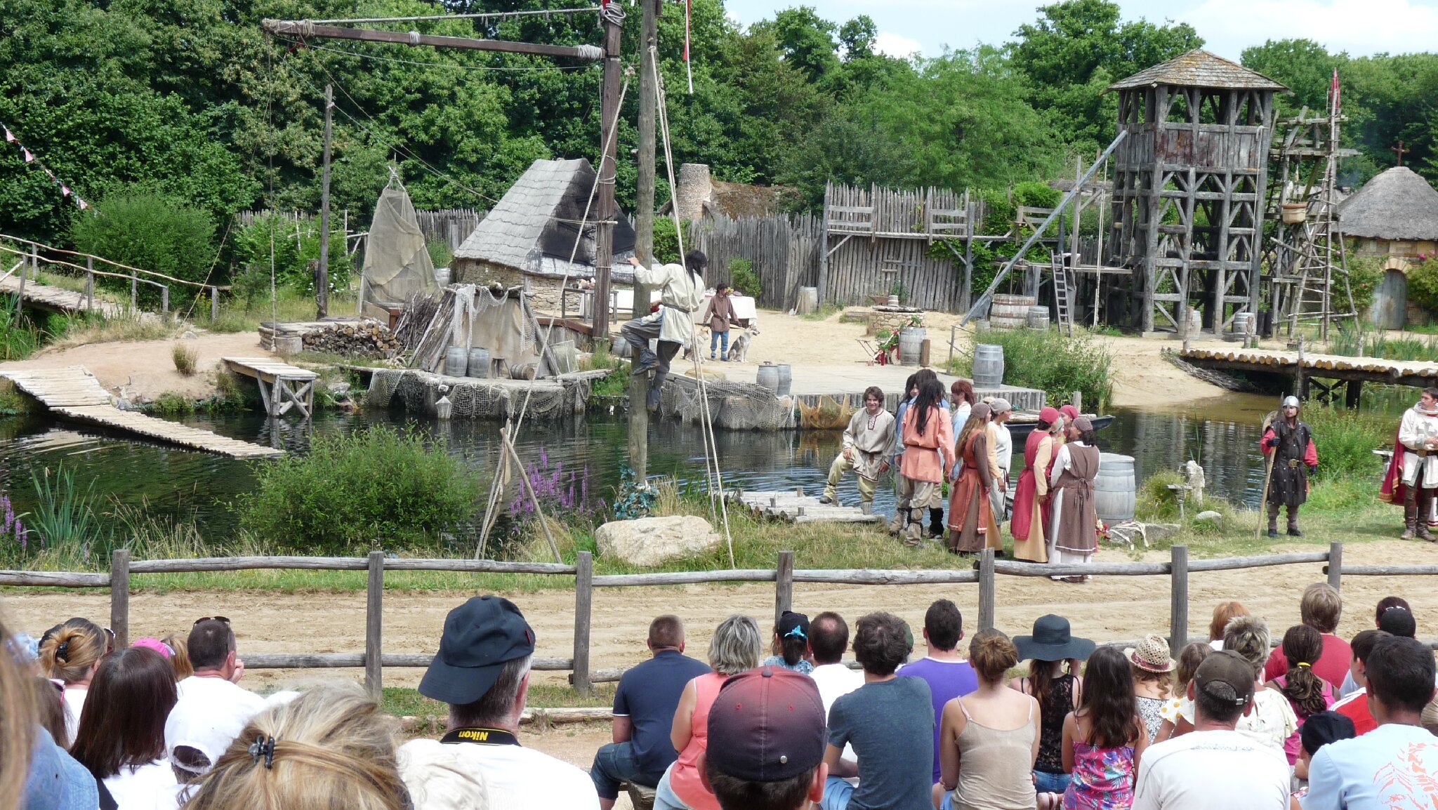 Le Puy du Fou et La Rochelle Brié Online