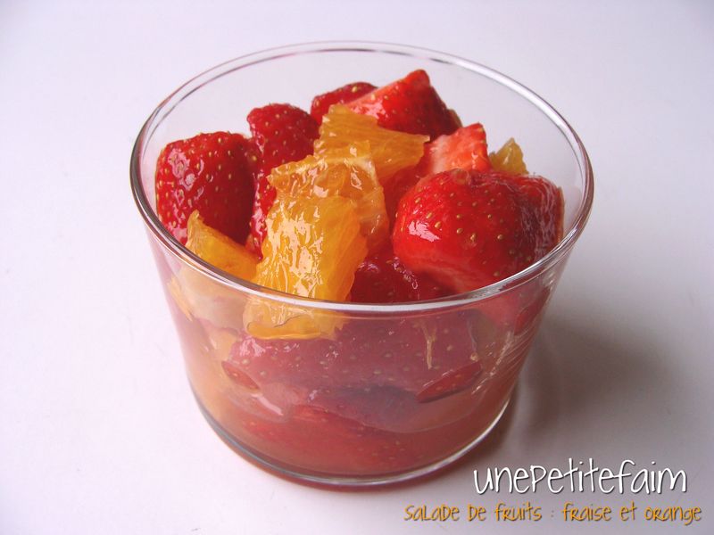 111 Salade de fraises à l'orange Une petite faim