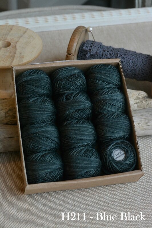 H211 blue black