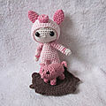 Test crochet - felton in pig costume...
