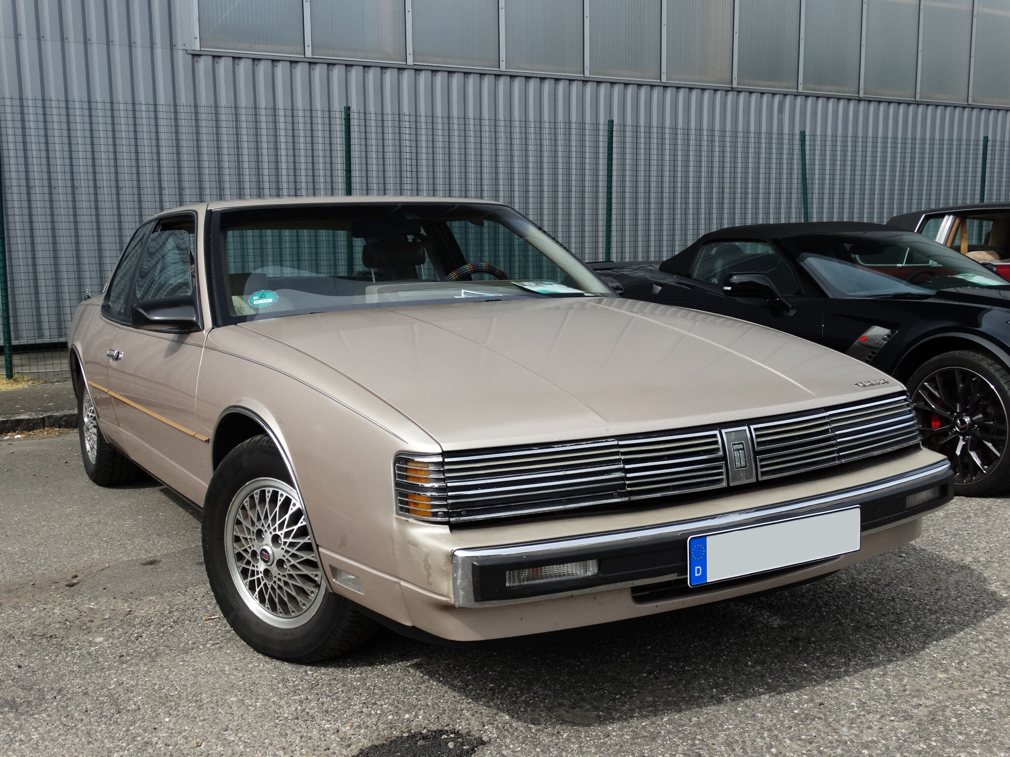 Oldsmobile toronado trofeo